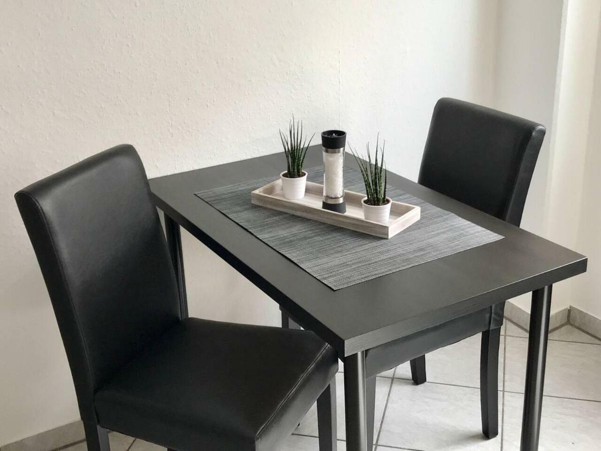 Schoene, Neue Ferienwohnung Am Rhein Und Mit Balkon ビンゲン・アム・ライン エクステリア 写真